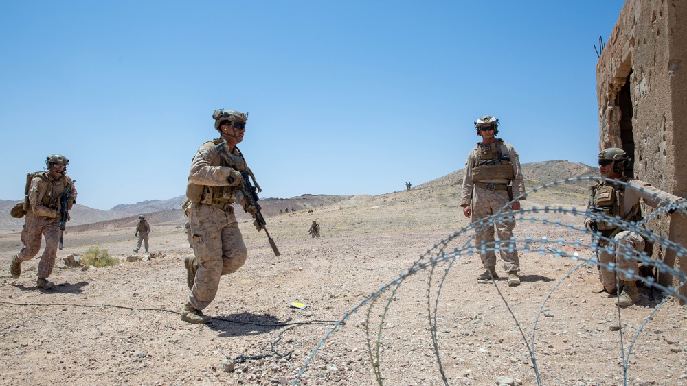 U.S. Marines conduct squad maneuver drills during Intrepid Maven 23.4