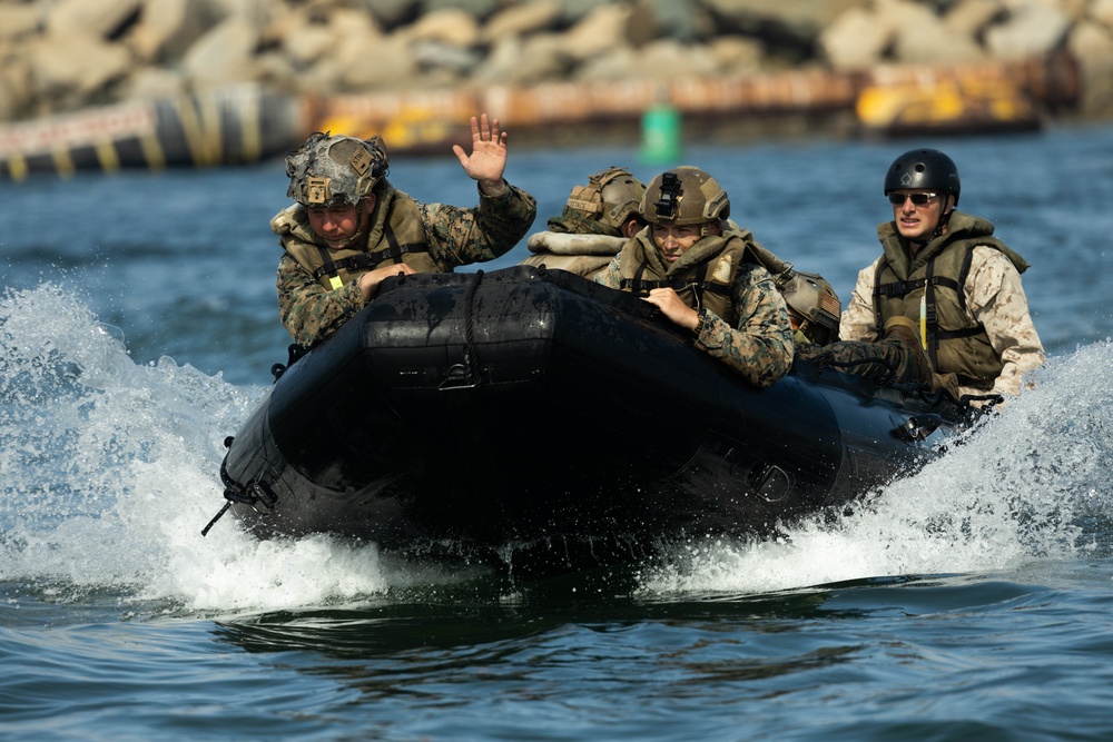 I MEF EOTG: Amphibious Raid Course