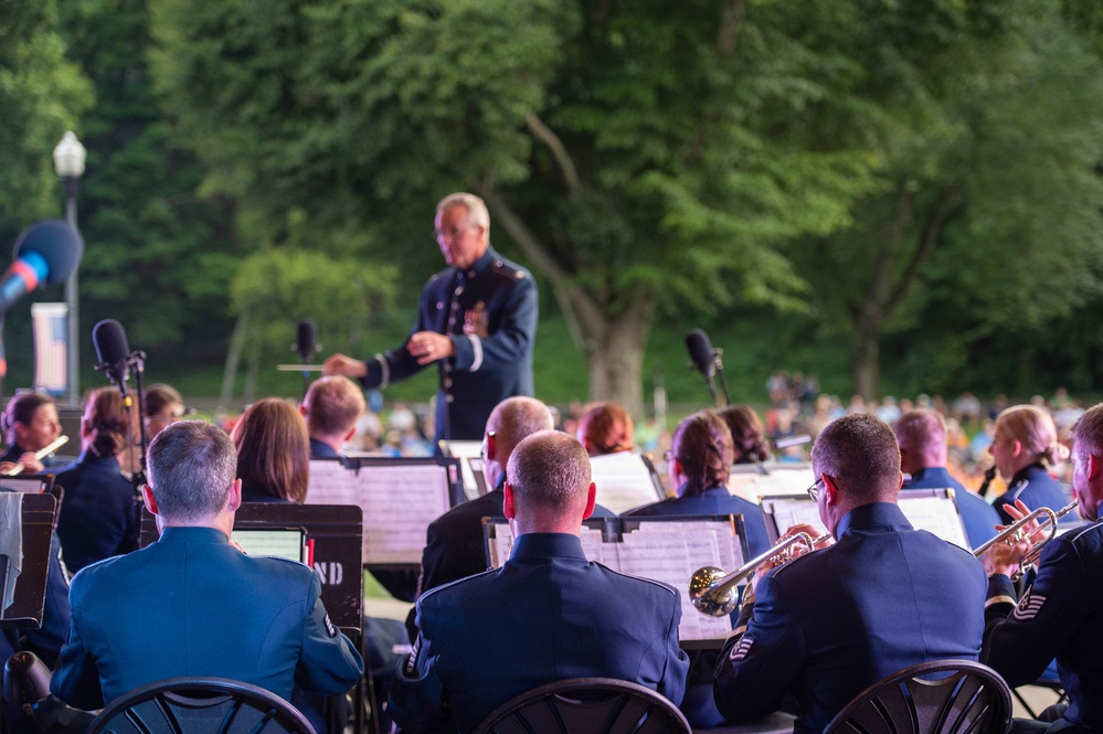 Air National Guard Band of the South and Midwest play in Maryville, Tennessee