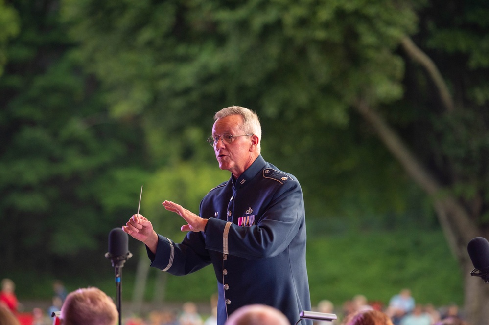 Air National Guard Band of the South and Midwest play in Maryville, Tennessee