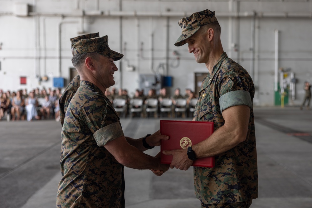 Marine Aerial Refueler Transport Squadron (VMGR) 252 change of command