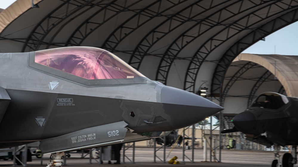 Nomad Lightning 2023