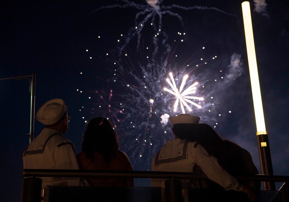 DVIDS Images Sailors Celebrate Fourth of July in Port Angeles