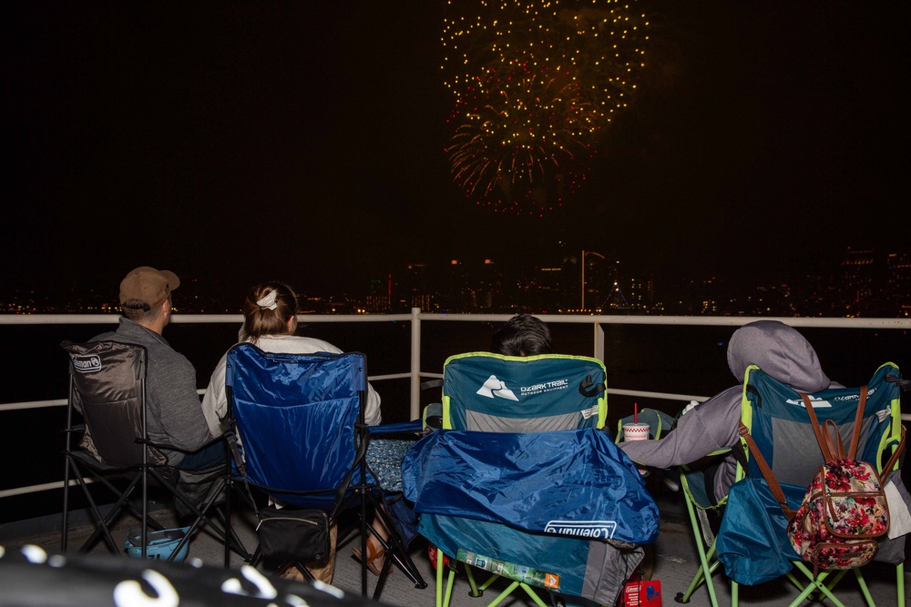 Abraham Lincoln Sailors and their families celebrate Fourth of July