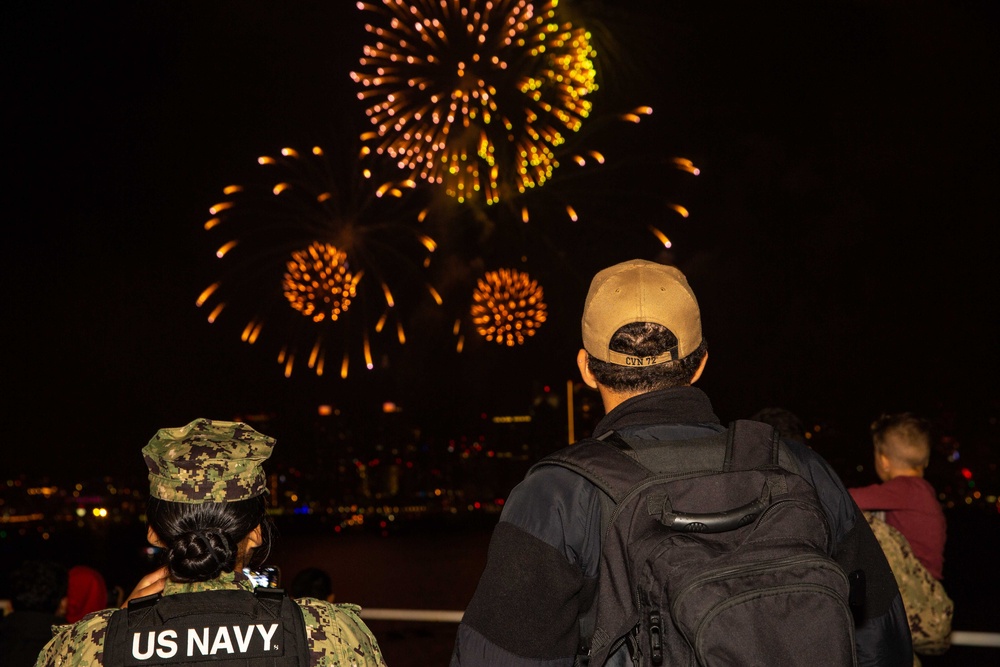 Abraham Lincoln Sailors and their families celebrate Fourth of July