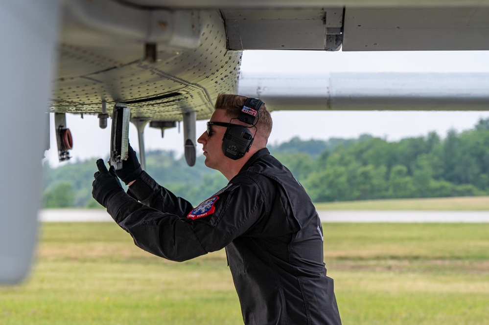 Westmoreland Shop n' Save Air Show