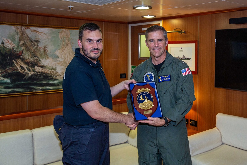 Carrier Strike Group TWO CO Visits ITS Fasan