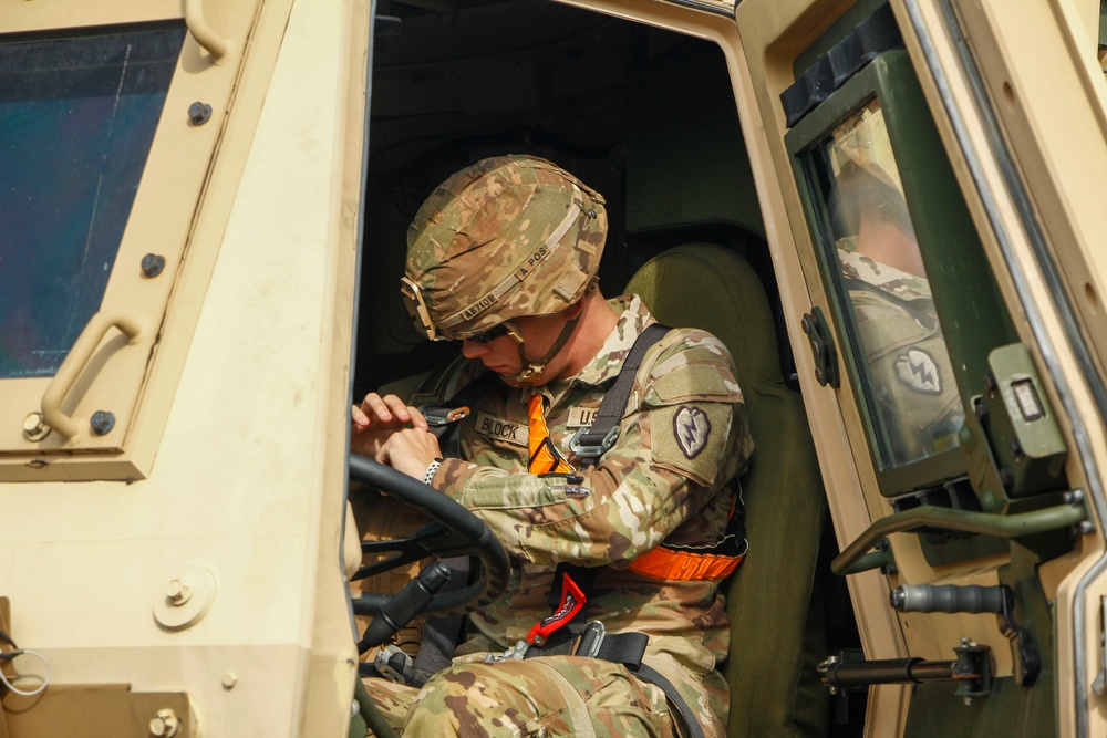 DVIDS - Images - Port-to-Fort Convoy Operations In Darwin, Australia ...