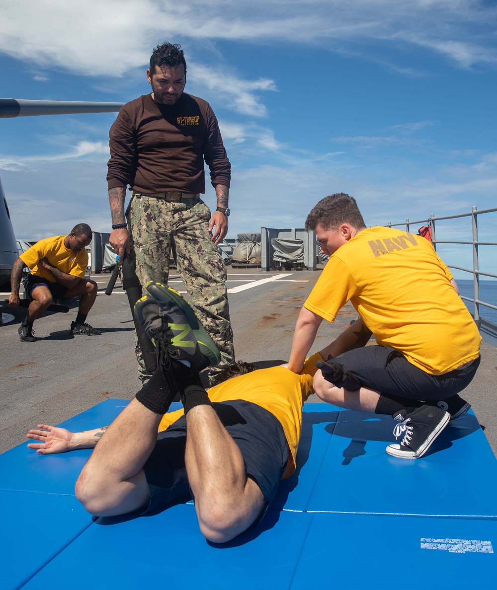 USS Antietam (CG 54) Security Reaction Force Training