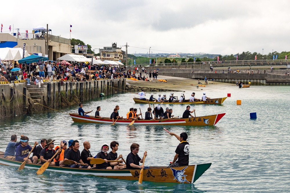 Ichi! Ni! San! Ojima Island hosts dragon boat race for U.S. Marines, dependents, and the local community