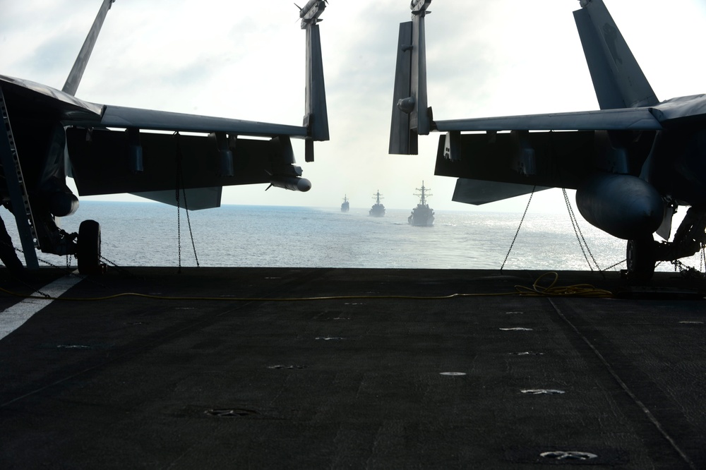 IKECSG Conducts a Simulated Strait Transit