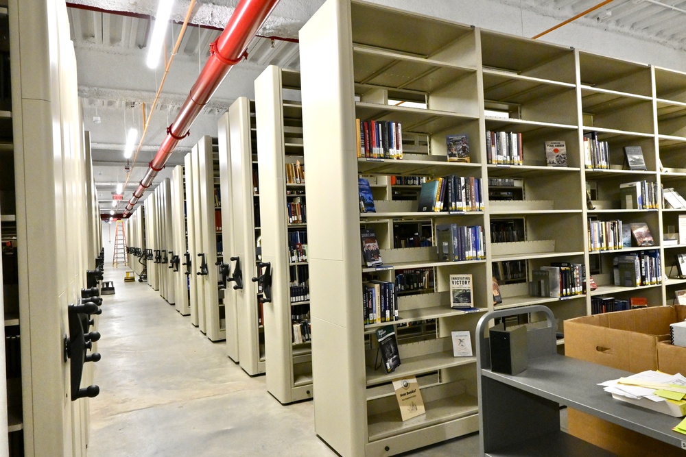 Navy Department Library Historic Relocation Underway