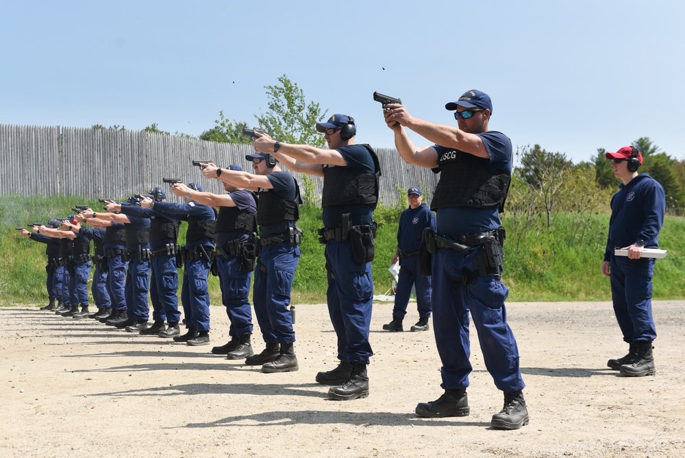 Coast Guard reserve members participate in Boarding Team College