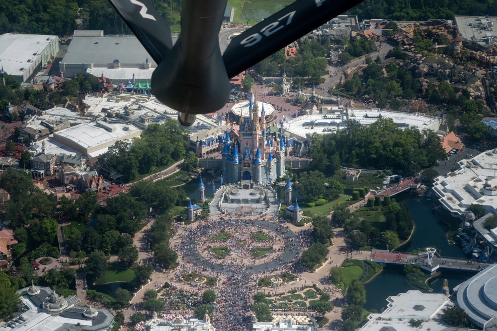 Air Force soars over Disney World for Fourth of July