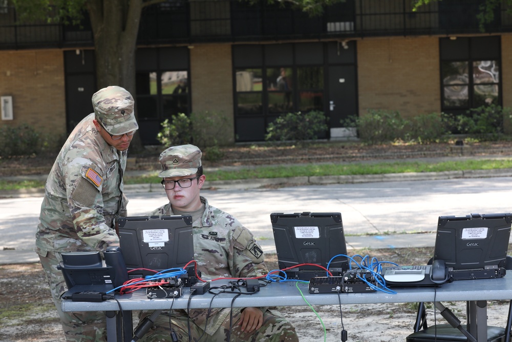 XVIII Airborne Corps Soldiers Power Communications for ACP