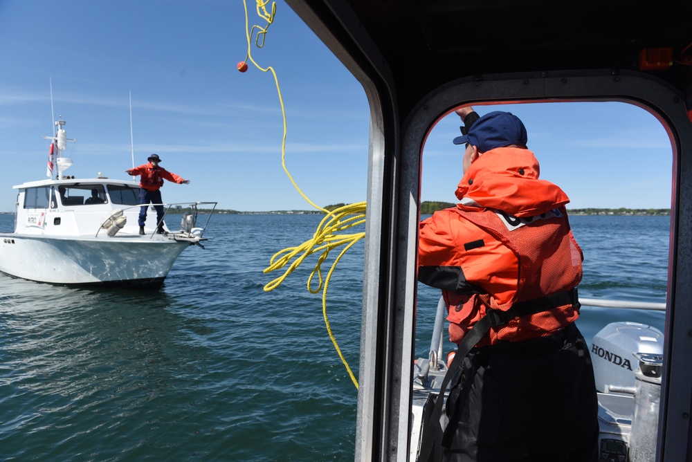 Coast Guard reserve members conduct boat crew training