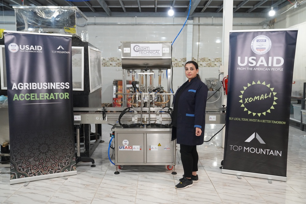 USAID supported Vivi Oil, a woman-owned agribusiness based in Sulaymaniyah. This &quot;xomali&quot; (meaning local in Kurdish) business makes a variety of oils and other products from sunflowers, sesame seeds, and other locally-grown ingredients.
