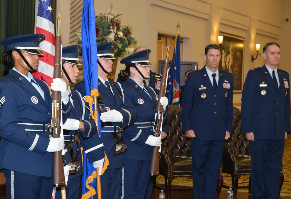 688th Cyberspace Wing welcomes incoming commander