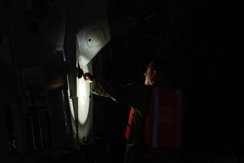 Team Charleston Maintainers prepare C-17 for Mobility Guardian 2023