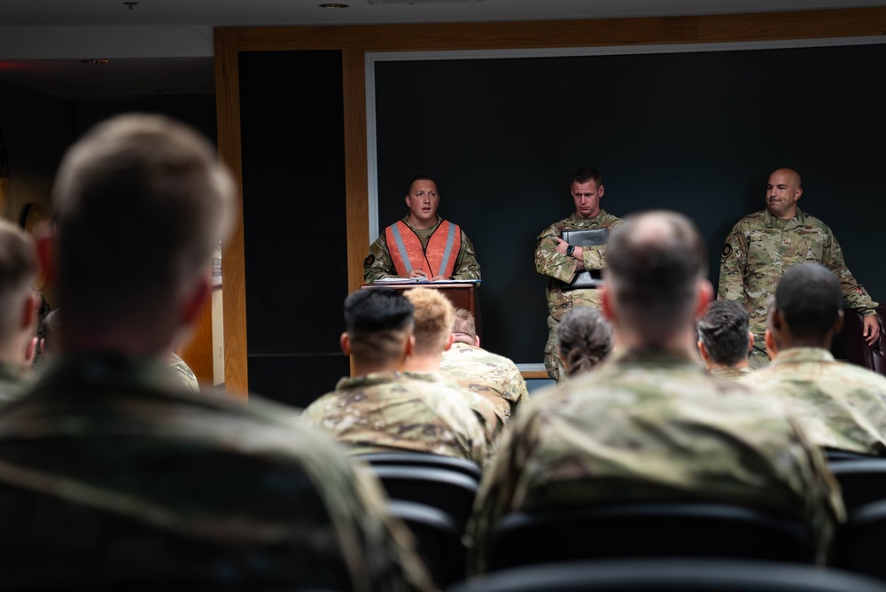 Team Charleston Maintainers prepare C-17 for Mobility Guardian 2023