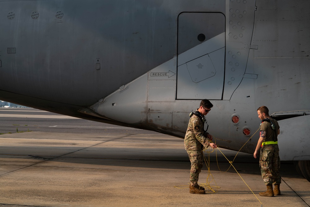 Team Charleston Maintainers prepare C-17 for Mobility Guardian 2023