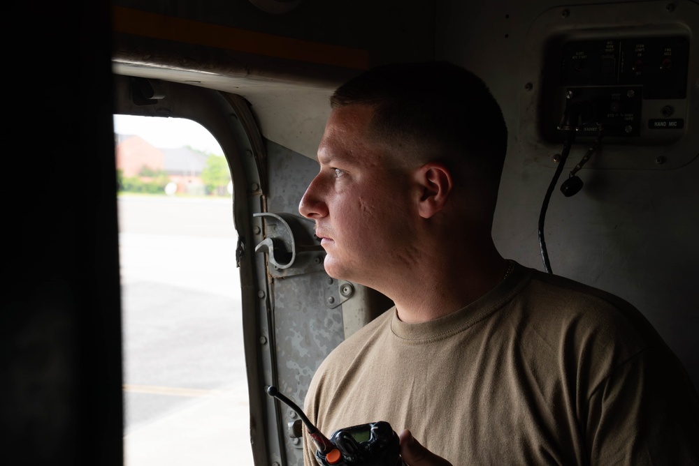 Team Charleston Maintainers prepare C-17 for Mobility Guardian 2023