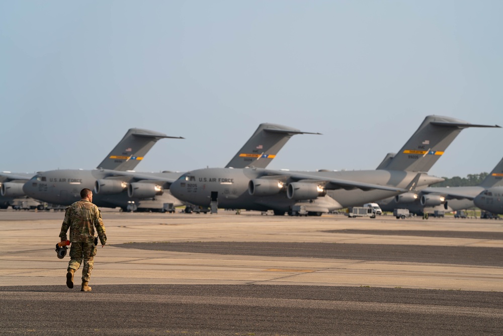 Team Charleston Maintainers prepare C-17 for Mobility Guardian 2023