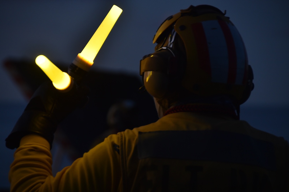 USS Ronald Reagan (CVN 76) conducts flight operations