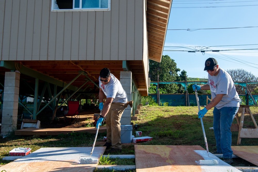 Sailors assigned to Pacific Missile Range Facility (PMRF) Work with Habitat for Humanity During a Team Rubicon Event.