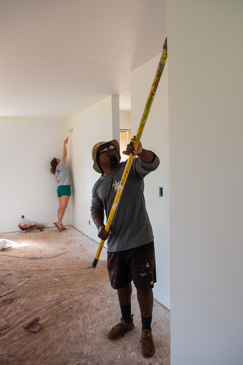 Sailors assigned to Pacific Missile Range Facility (PMRF) Work with Habitat for Humanity During a Team Rubicon Event.