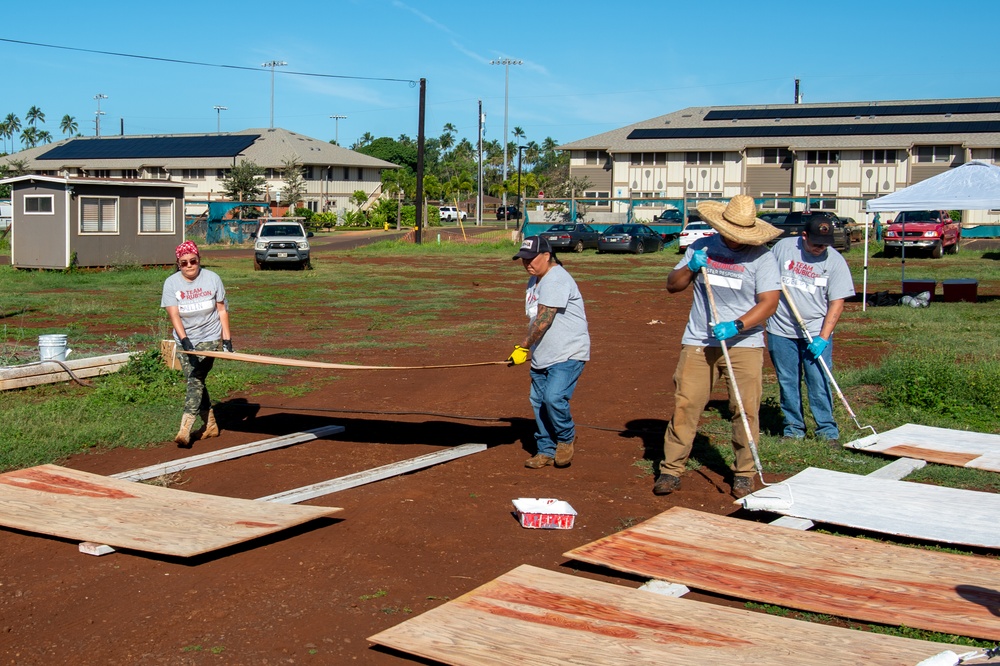 Sailors assigned to Pacific Missile Range Facility (PMRF) Work with Habitat for Humanity During a Team Rubicon Event.