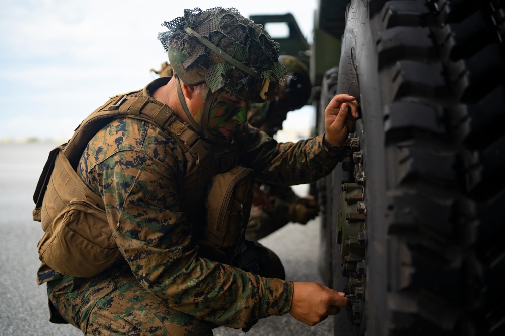 DVIDS - Images - VMGR-152 Conducts HIRAIN Movement To Iwo Jima [Image 6 ...