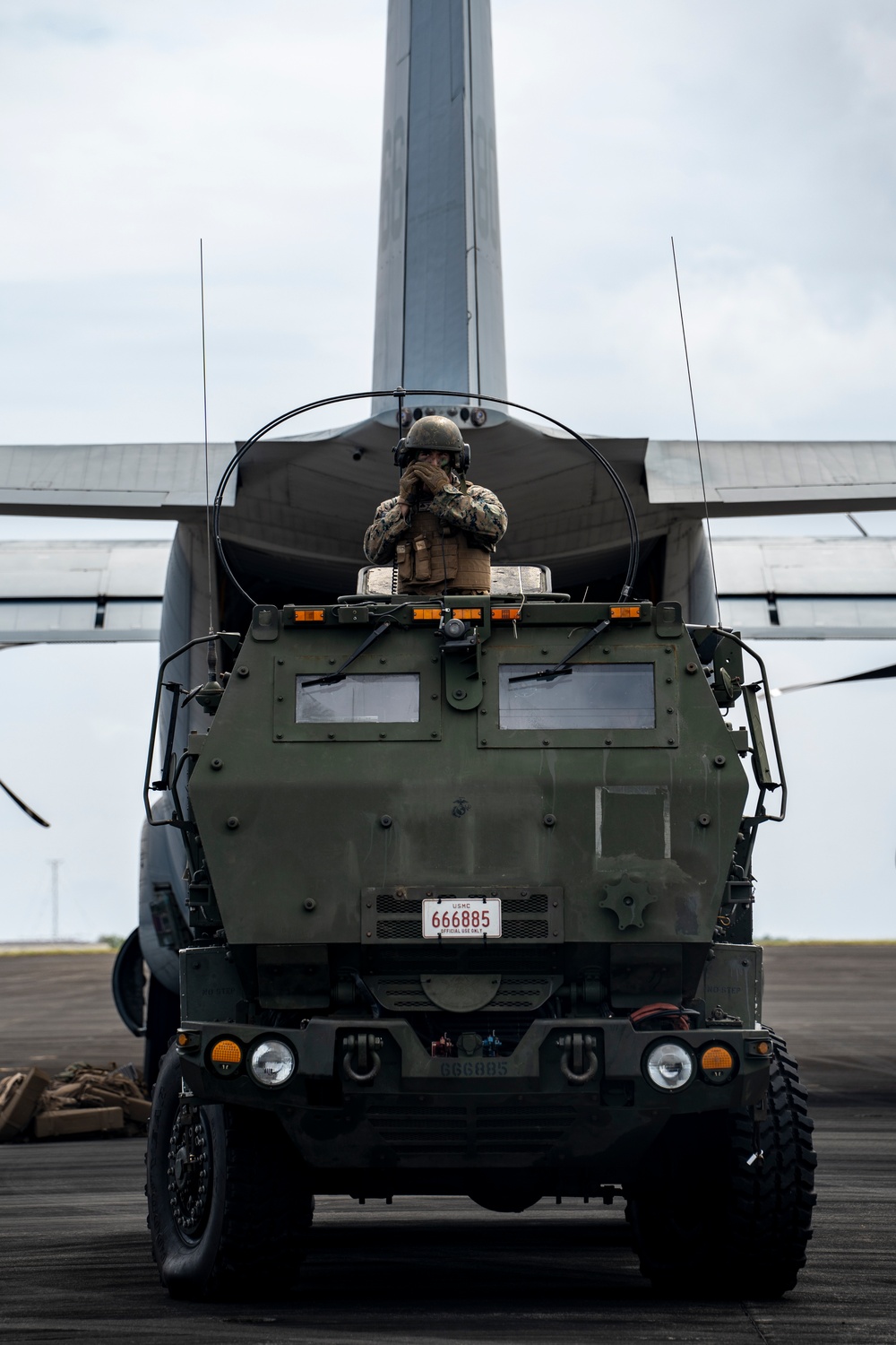 DVIDS - Images - VMGR-152 Conducts HIRAIN Movement To Iwo Jima [Image ...