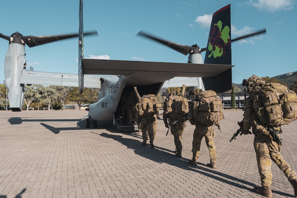 Exercise Southern Jackaroo 23: MRF-D inserts Australian Army Soldiers into the field