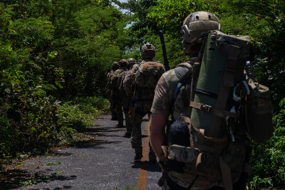 320th Special Tactics Squadron cave rescue training