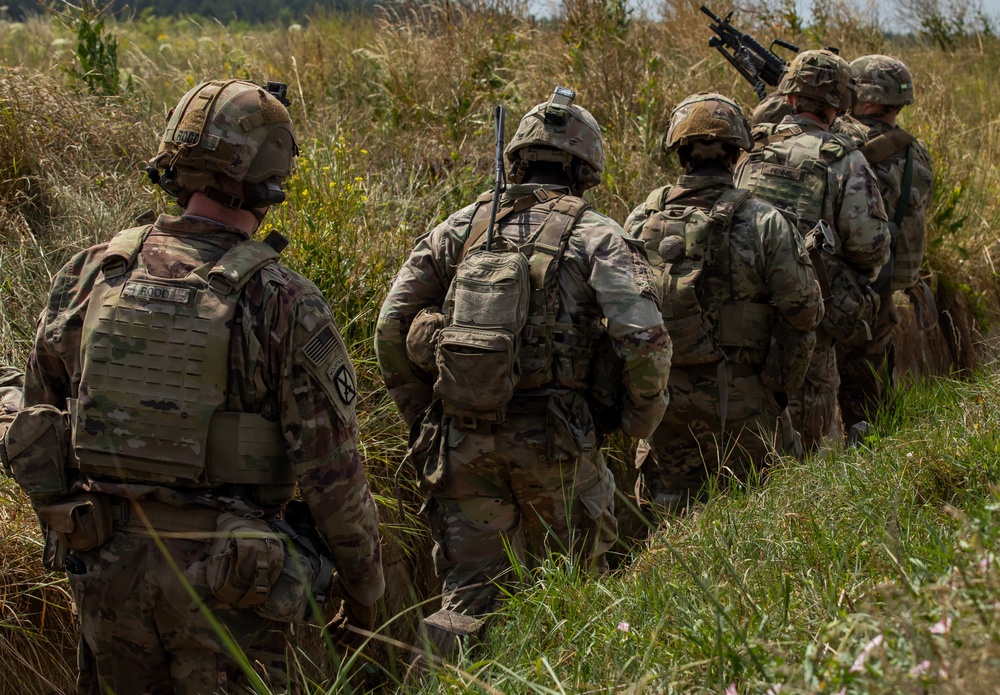 1st Cavalry Division Soldiers Conduct Live-Fire Event at Bemowo Piskie Training Area