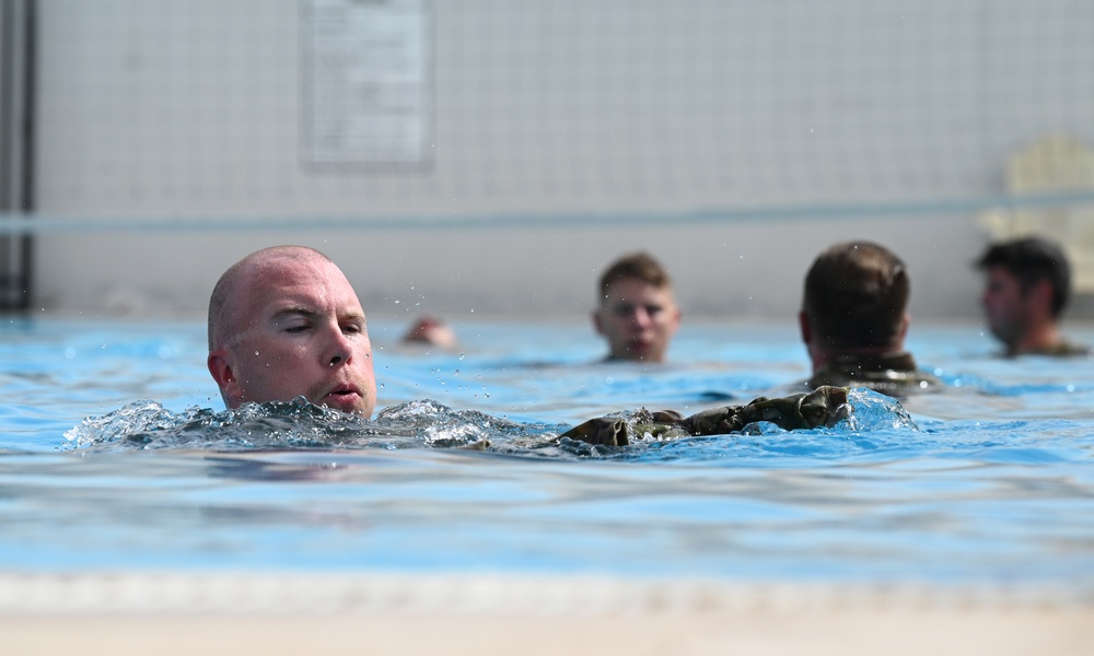 1-134th CAV conducts Army Water Survival Training