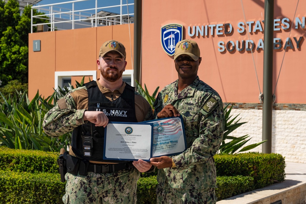 MA2 Nuñez Reenlists at NSA Souda Bay