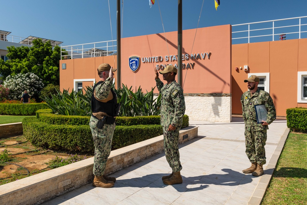 MA2 Nuñez Reenlists at NSA Souda Bay