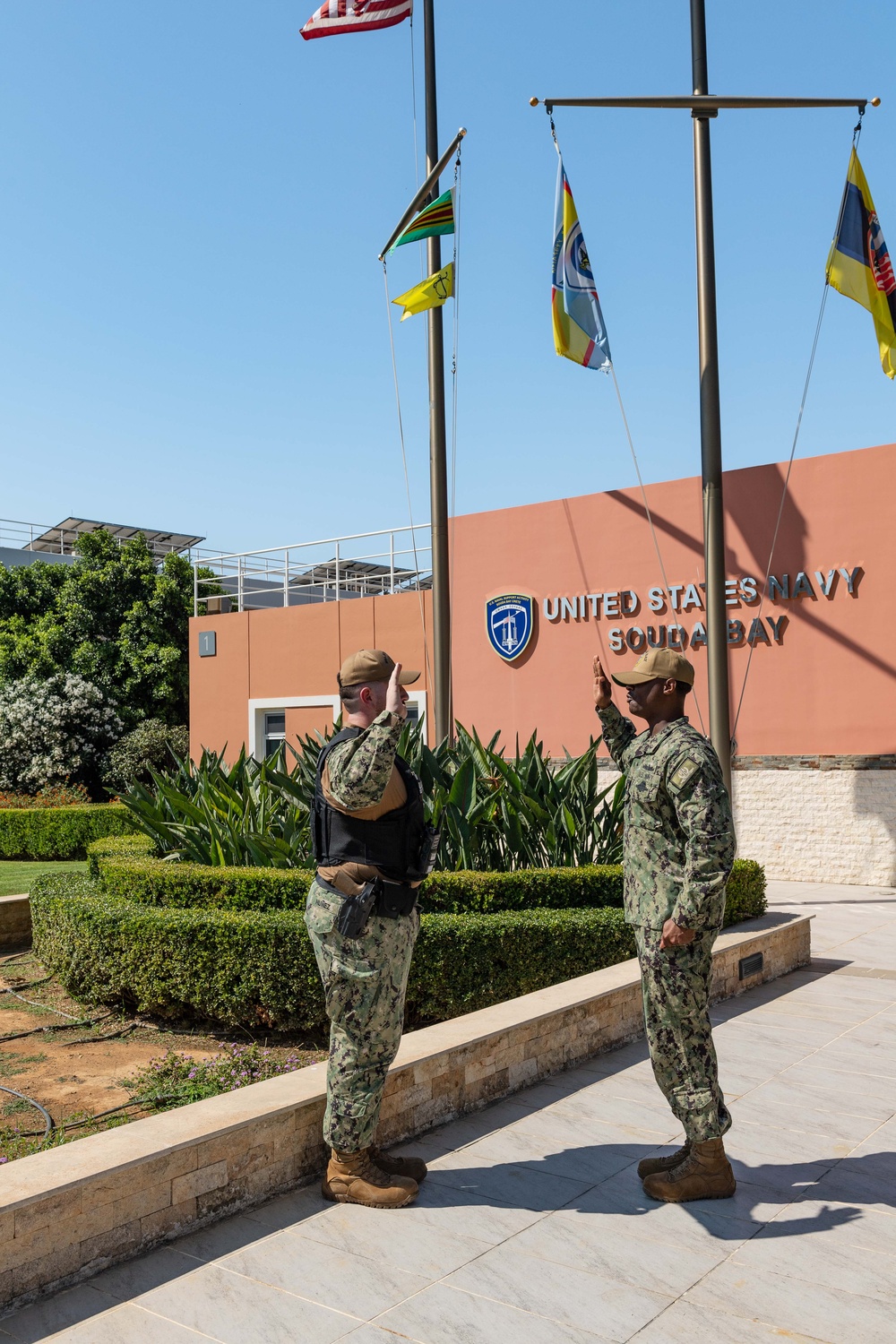 MA2 Nuñez Reenlists at NSA Souda Bay