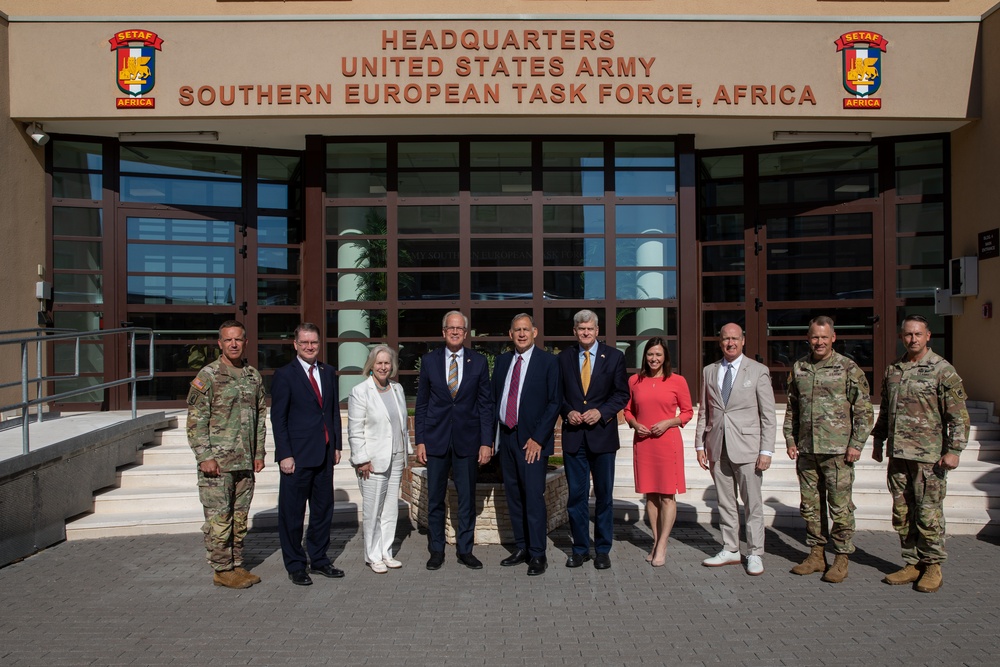 U.S. Senators visit SETAF