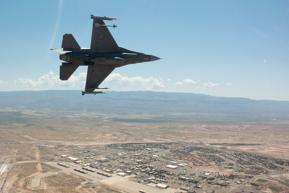 314th FS conducts basic fighter maneuver training