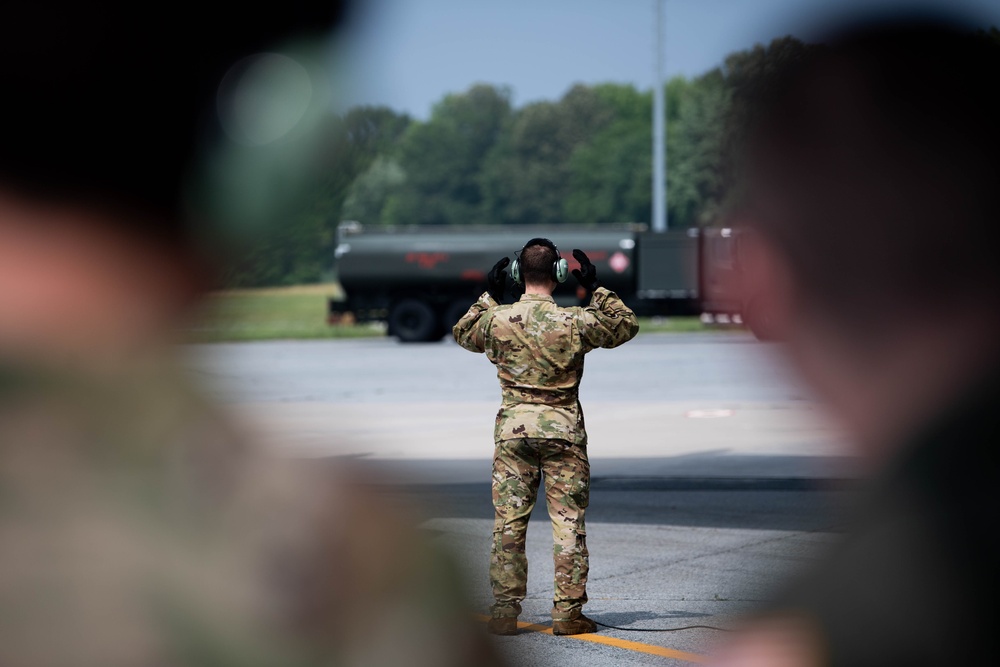 Dover AFB performs first C-5M Super Galaxy wet wing defuel