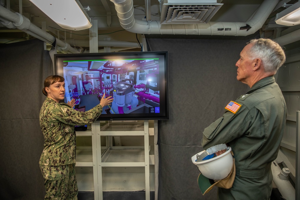 Vice Admiral Whitesell observes MRTS aboard USS Abraham Lincoln