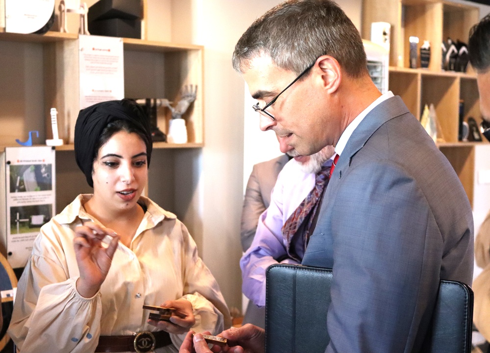 Empowering women and driving positive change in Iraq!  USAID visited the inspiring Makers of Baghdad to learn about their efforts in promoting technical and soft skills development, climate-conscious entrepreneurship, and gender inclusivity.