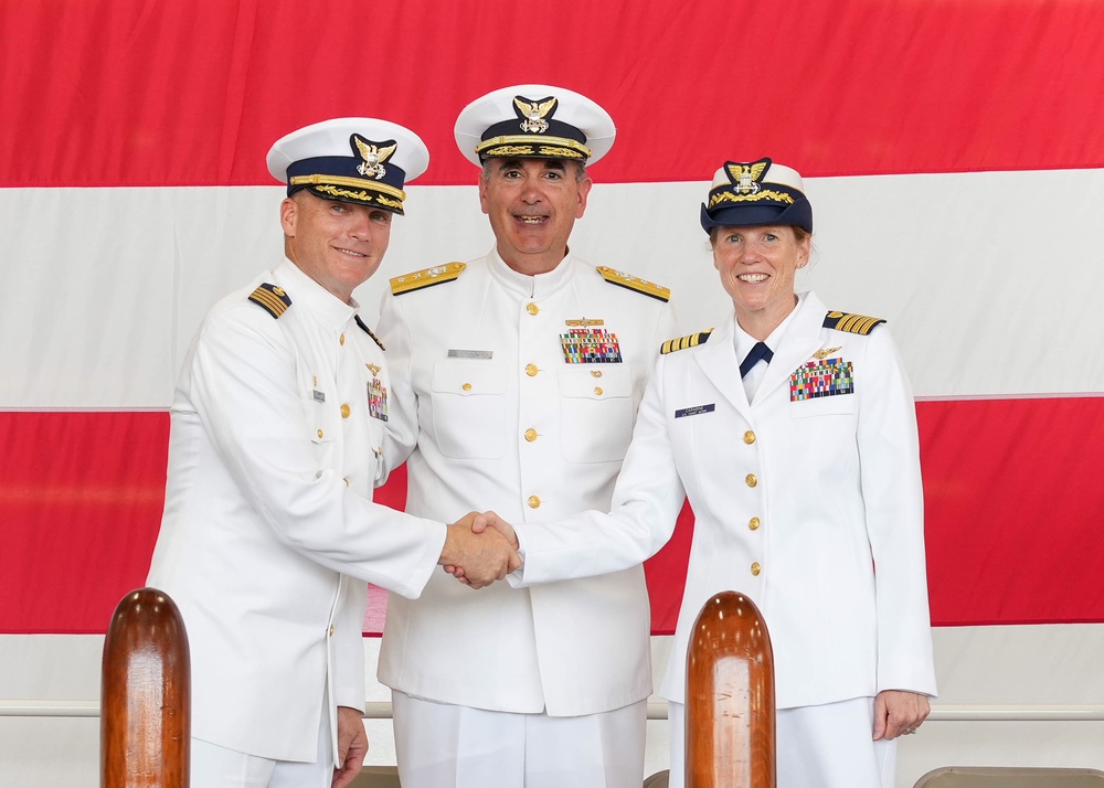 Coast Guard Air Station Elizabeth City holds change-of-command ceremony