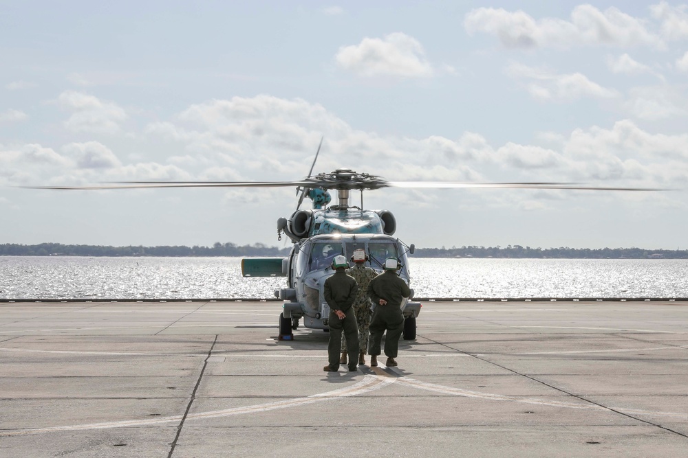 &quot;Jaguars&quot; of Helicopter Maritime Strike Squadron 60 Conduct Flight Operations