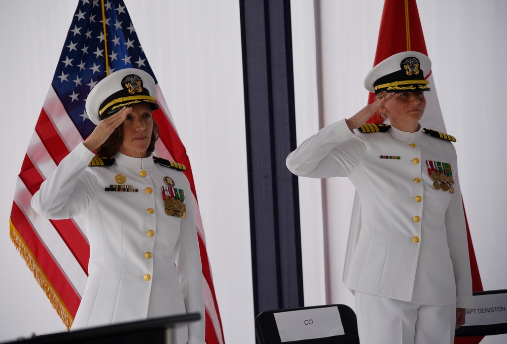 U.S. NAMRU SOUTH Holds Change of Command