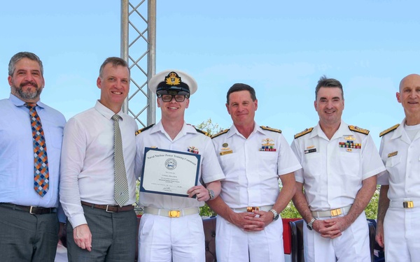 Royal Australian Navy Officers Graduate Naval Nuclear Power School
