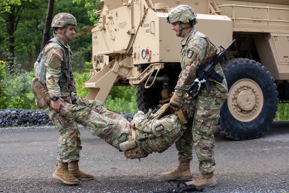 382nd Engineer Company hosts medical readiness training